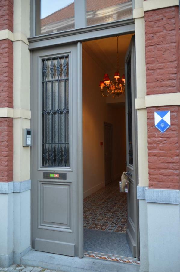 B&B In Den Roden Schilt Mechelen Exteriér fotografie